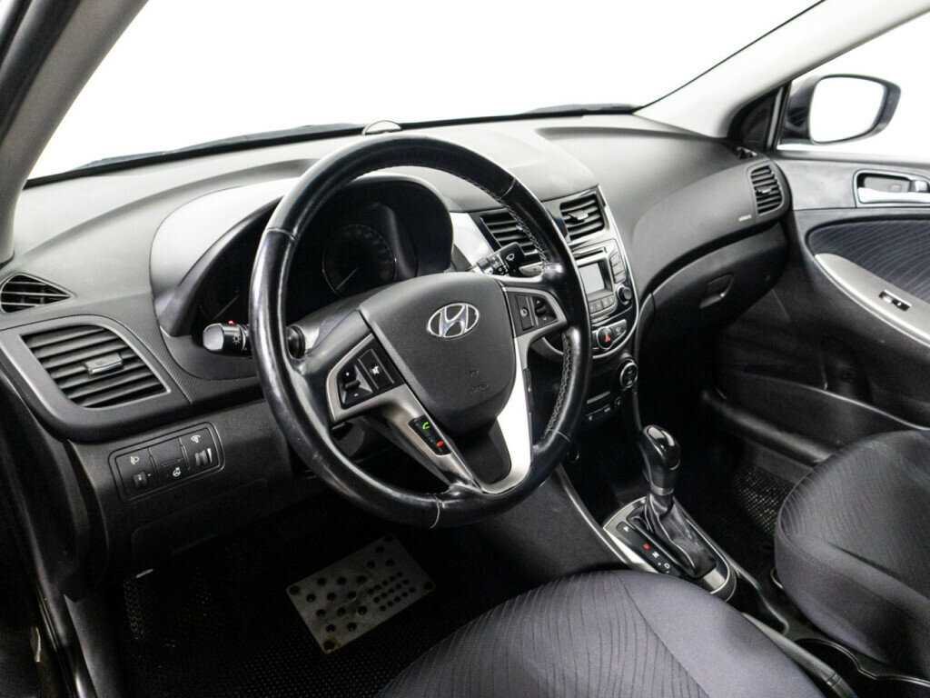 Купить Hyundai Solaris, 2015, 99 685 км.. Фото: #10