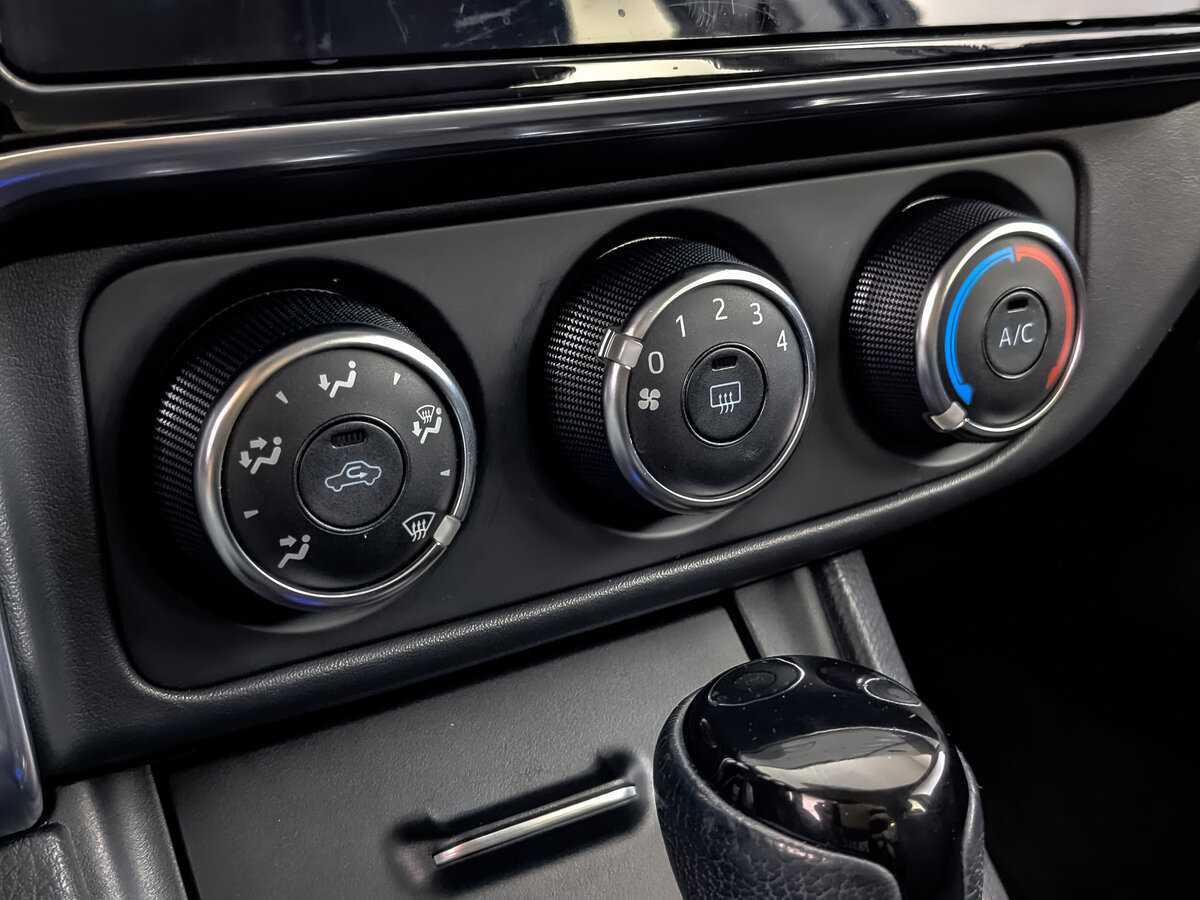 Купить Toyota Corolla, 2017, 135 721 км.. Фото: #16