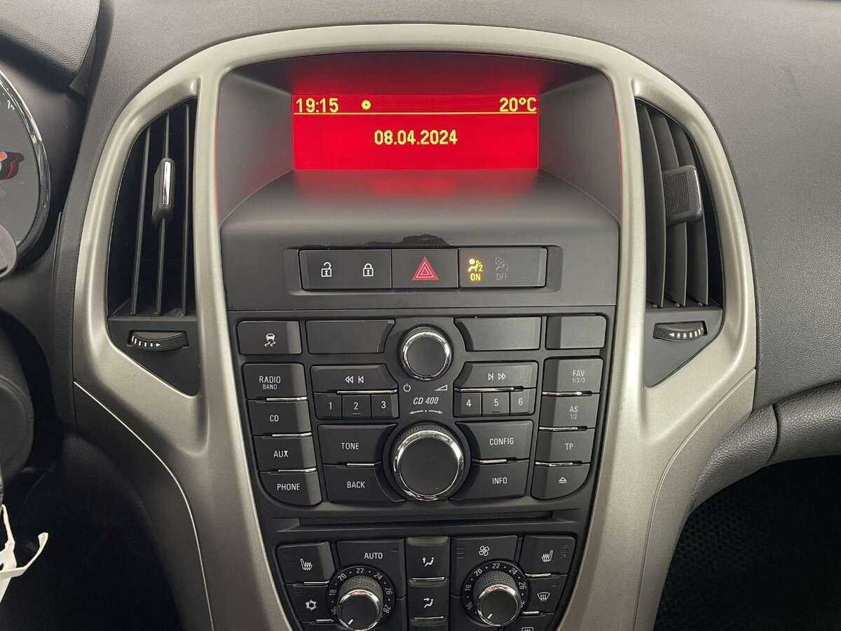 Купить Opel Astra, 2012, 173 688 км.. Фото: #11