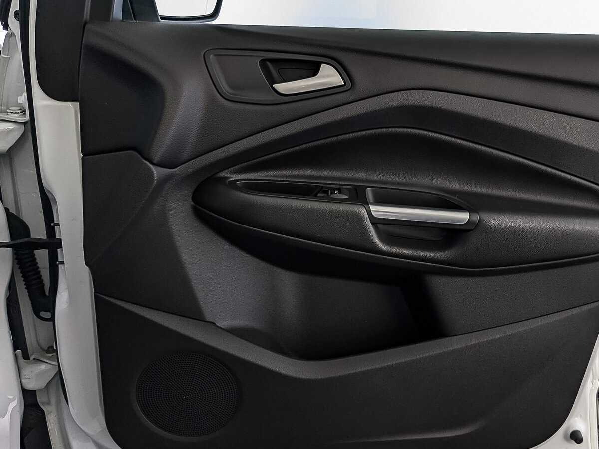 Купить Ford Kuga, 2018, 58 436 км.. Фото: #24