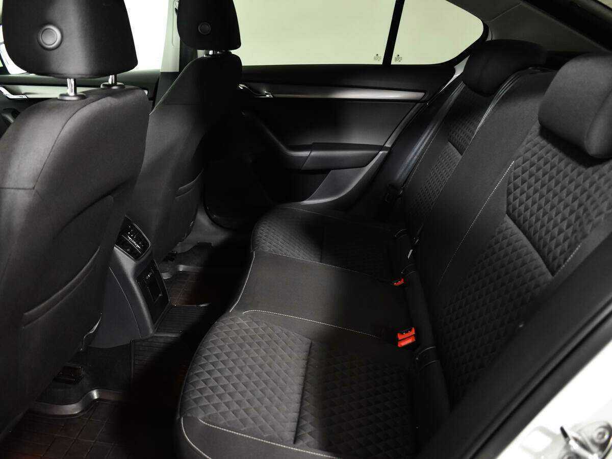 Купить Skoda Octavia, 2017, 122 592 км.. Фото: #6