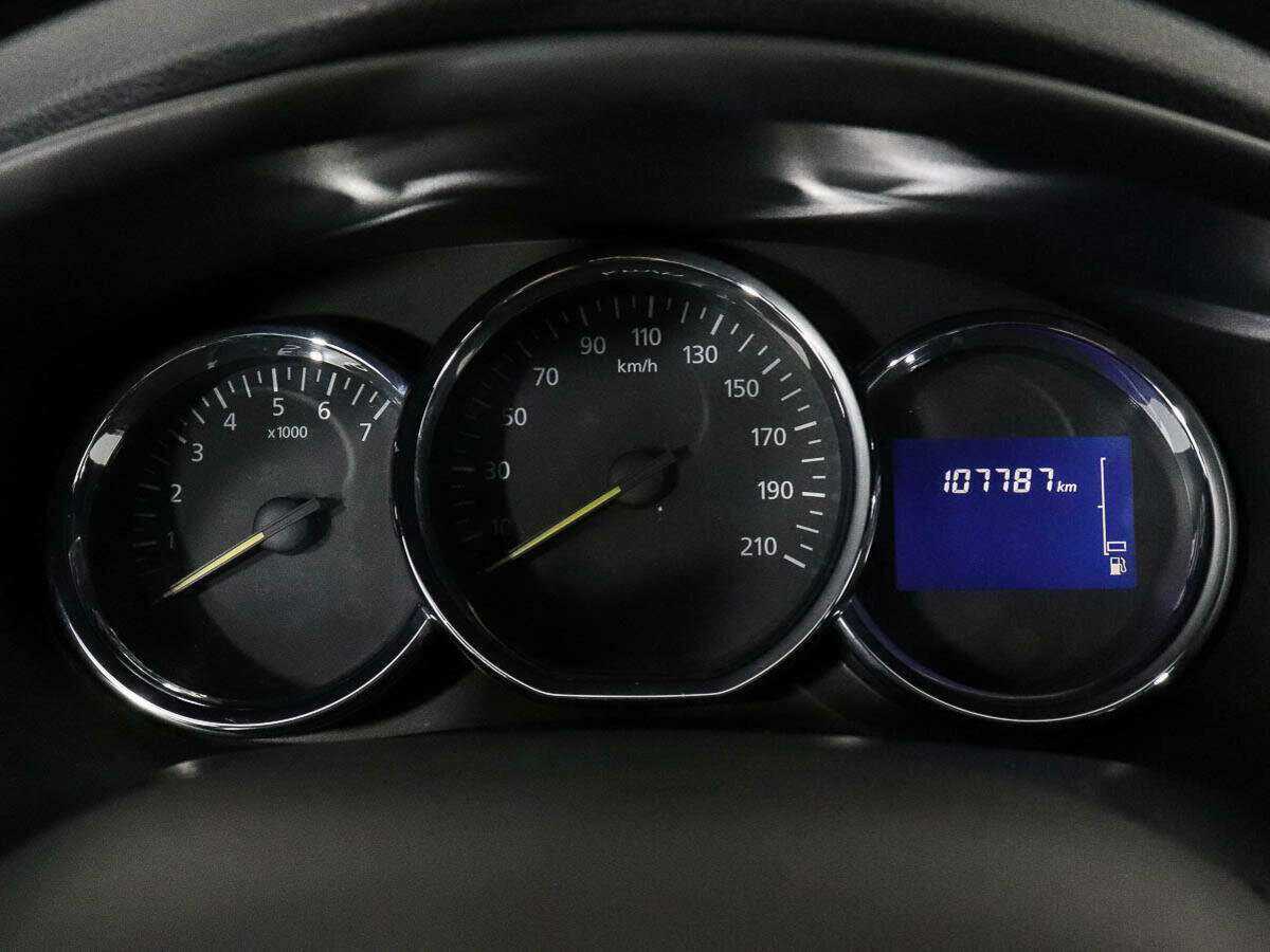 Купить Renault Logan, 2018, 107 782 км.. Фото: #8