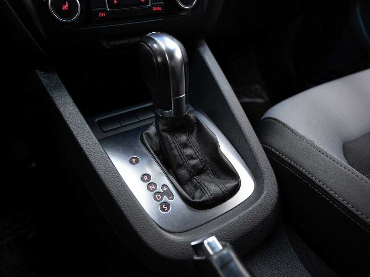 Купить Volkswagen Jetta, 2012, 200 216 км.. Фото: #20