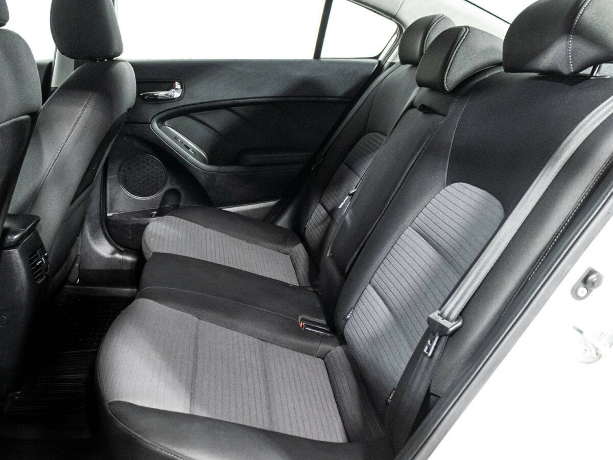 Купить Kia Cerato, 2015, 178 410 км.. Фото: #9