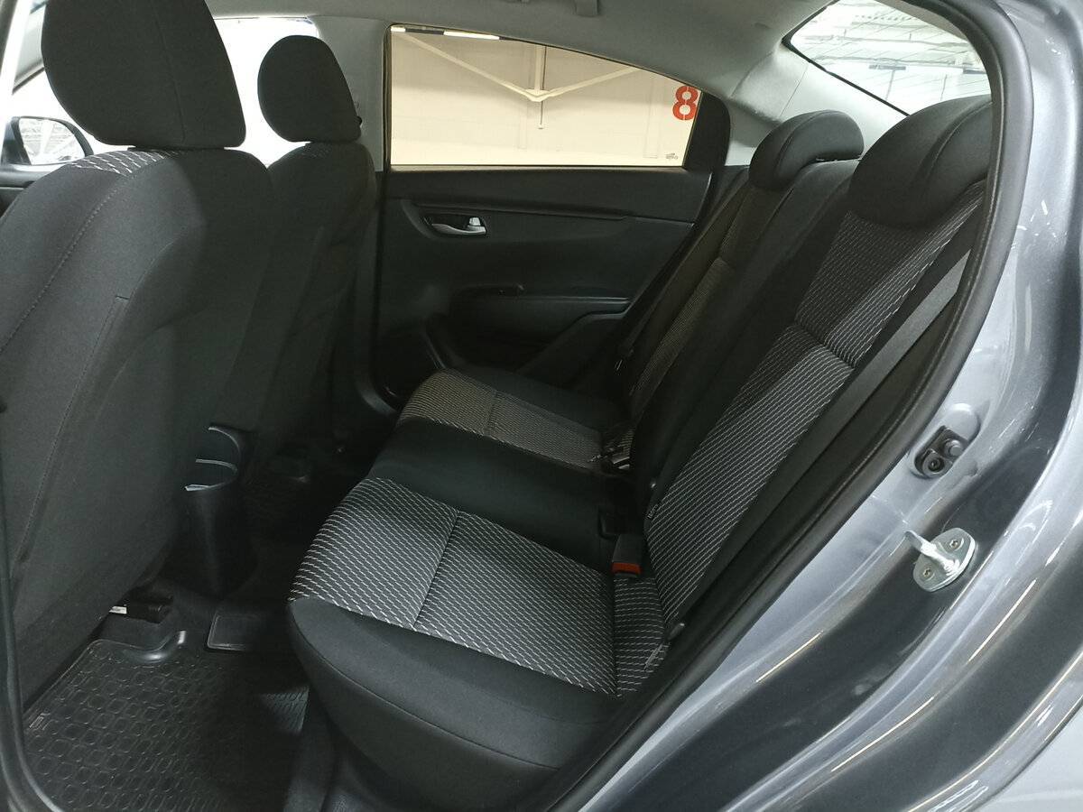 Купить Kia Rio, 2018, 96 474 км.. Фото: #11