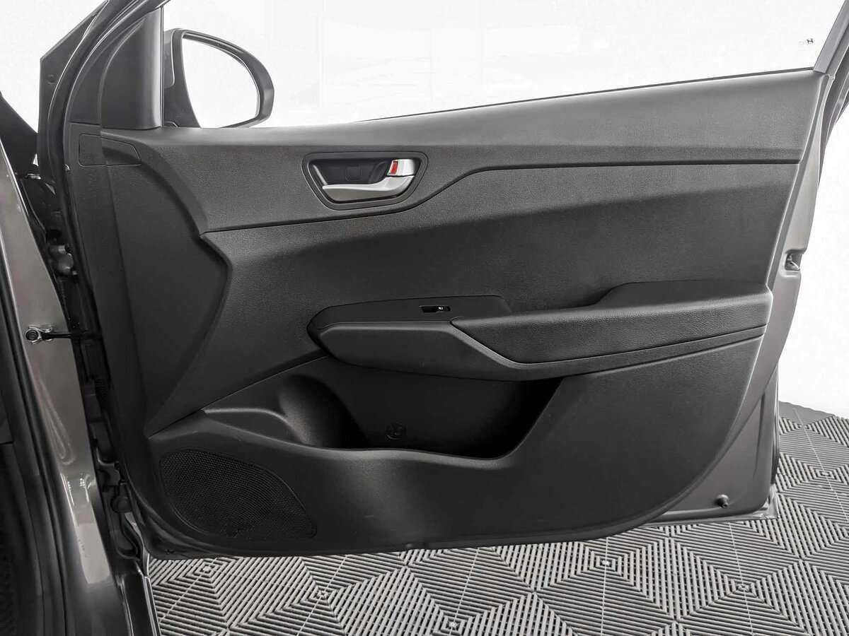 Купить Hyundai Solaris, 2021, 56 635 км.. Фото: #19