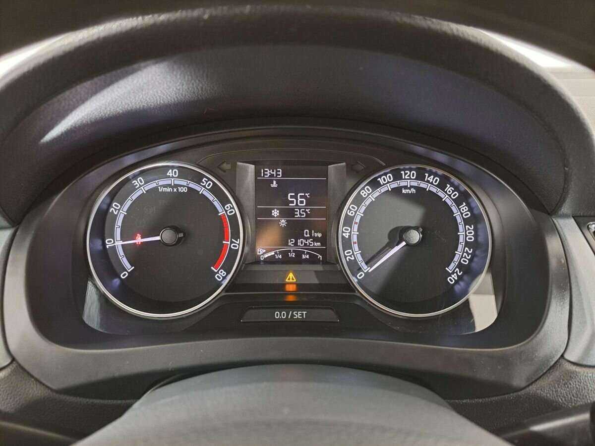 Купить Skoda Rapid, 2017, 121 050 км.. Фото: #12