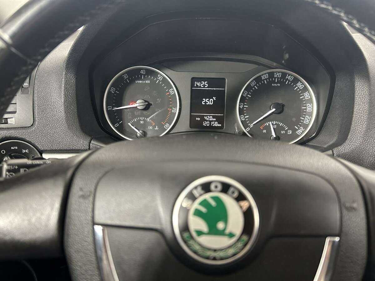 Купить Skoda Octavia, 2012, 120 158 км.. Фото: #10