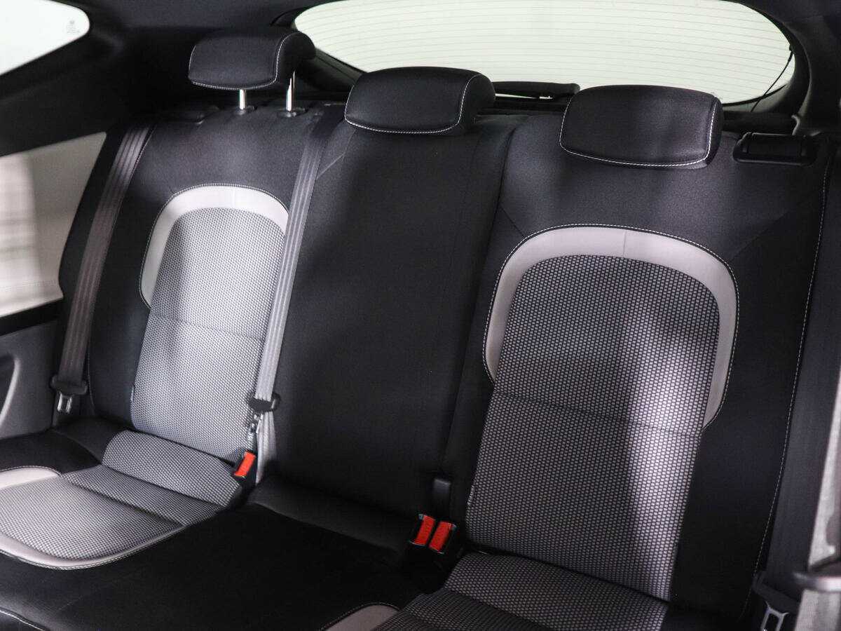 Купить Kia Ceed, 2017, 82 415 км.. Фото: #11