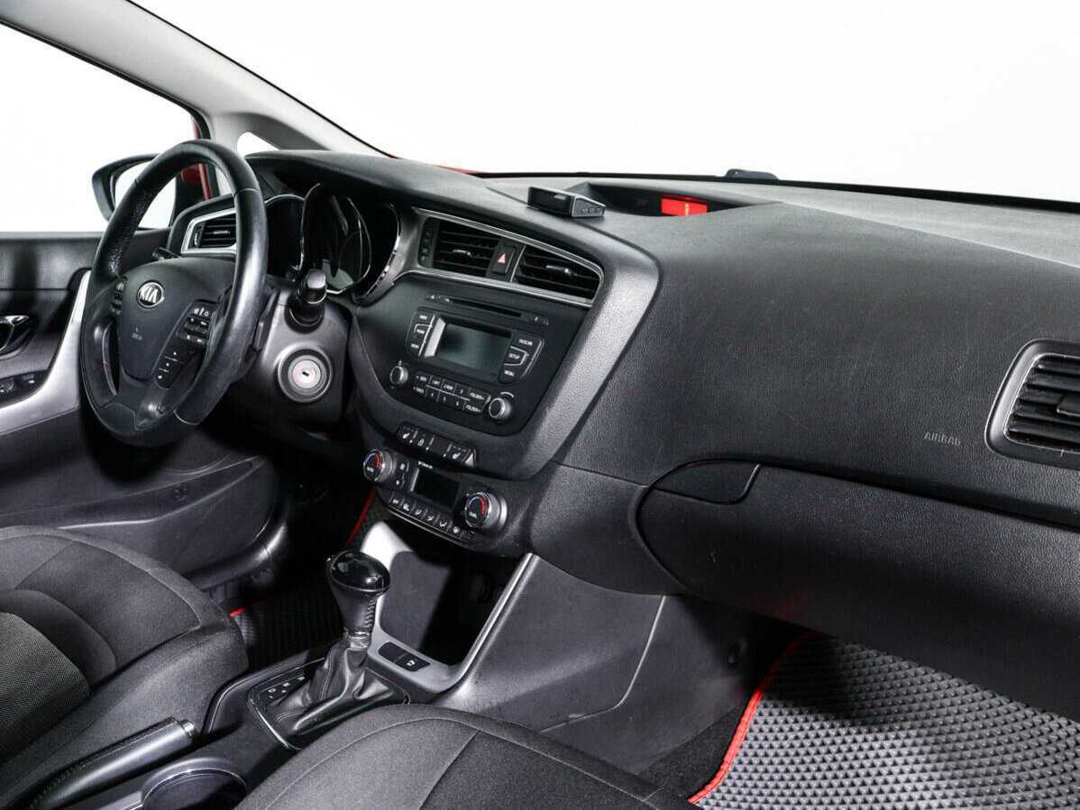 Купить Kia Ceed, 2016, 72 054 км.. Фото: #8