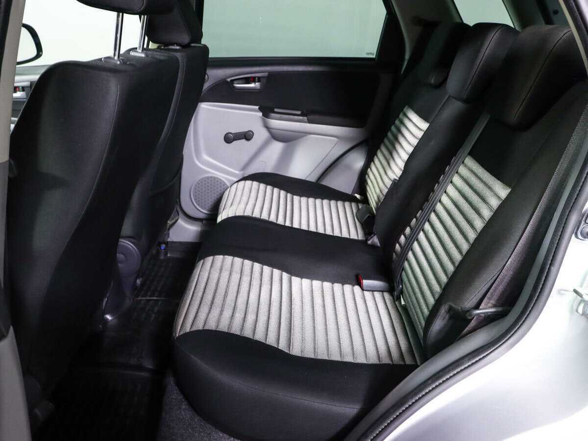 Купить Suzuki SX4, 2014, 33 204 км.. Фото: #9