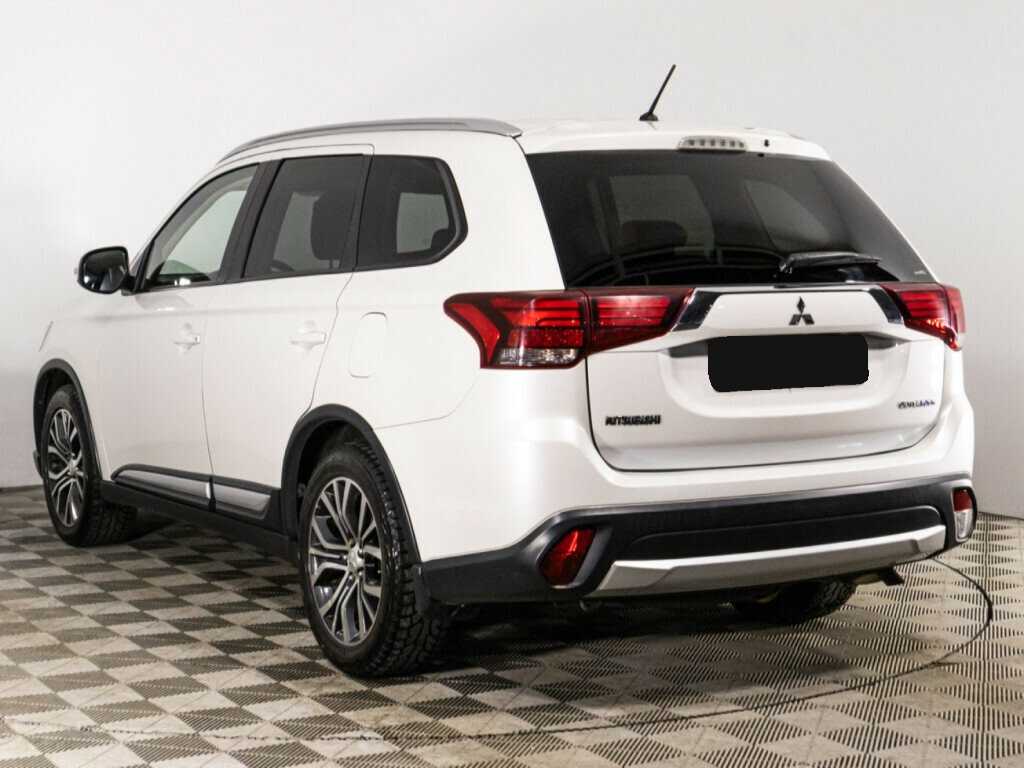 Купить Mitsubishi Outlander, 2016, 168 637 км.. Фото: #6