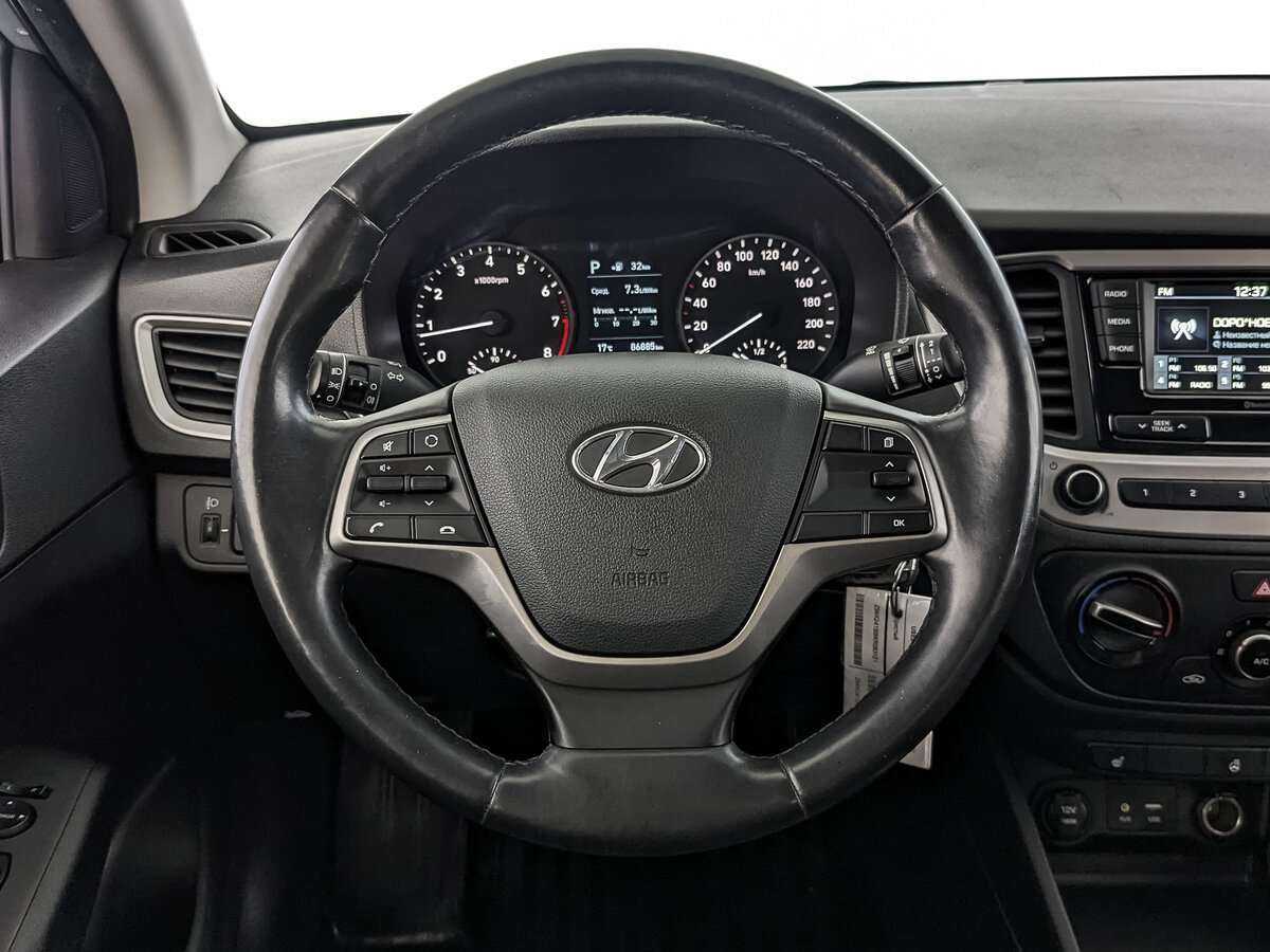 Купить Hyundai Solaris, 2018, 86 879 км.. Фото: #17
