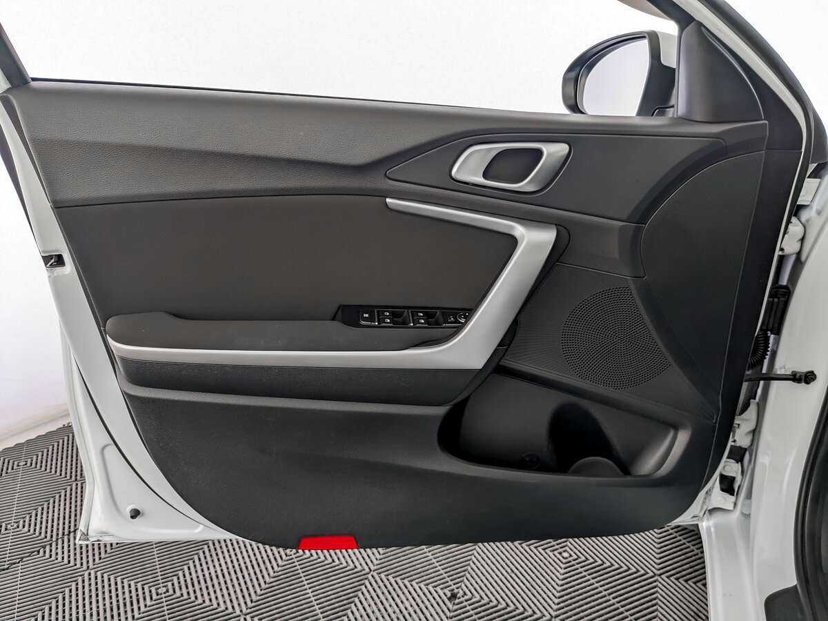 Купить Kia Ceed, 2018, 86 083 км.. Фото: #14