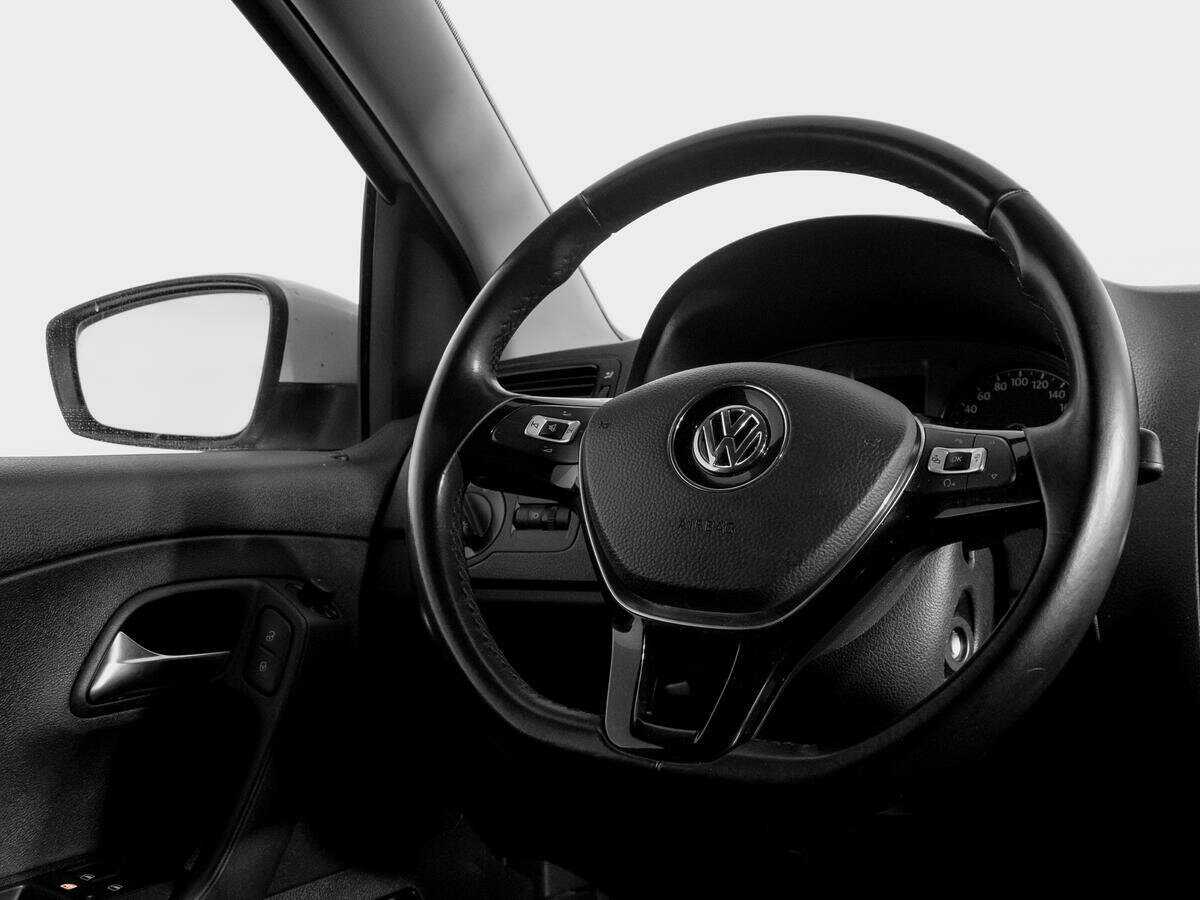 Купить Volkswagen Polo, 2017, 77 025 км.. Фото: #13