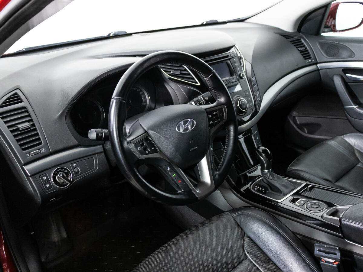 Купить Hyundai i40, 2015, 101 775 км.. Фото: #10