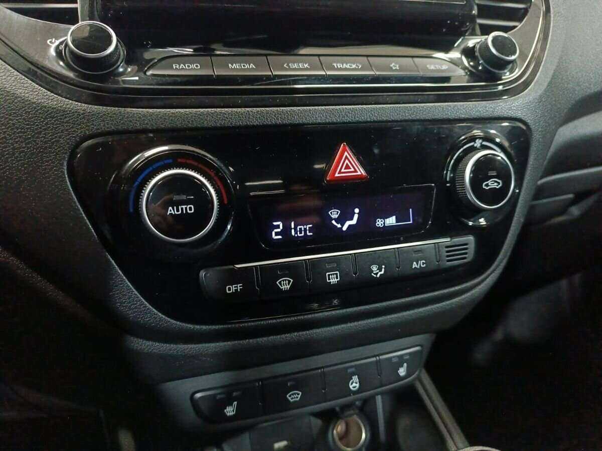 Купить Hyundai Solaris, 2022, 72 045 км.. Фото: #13