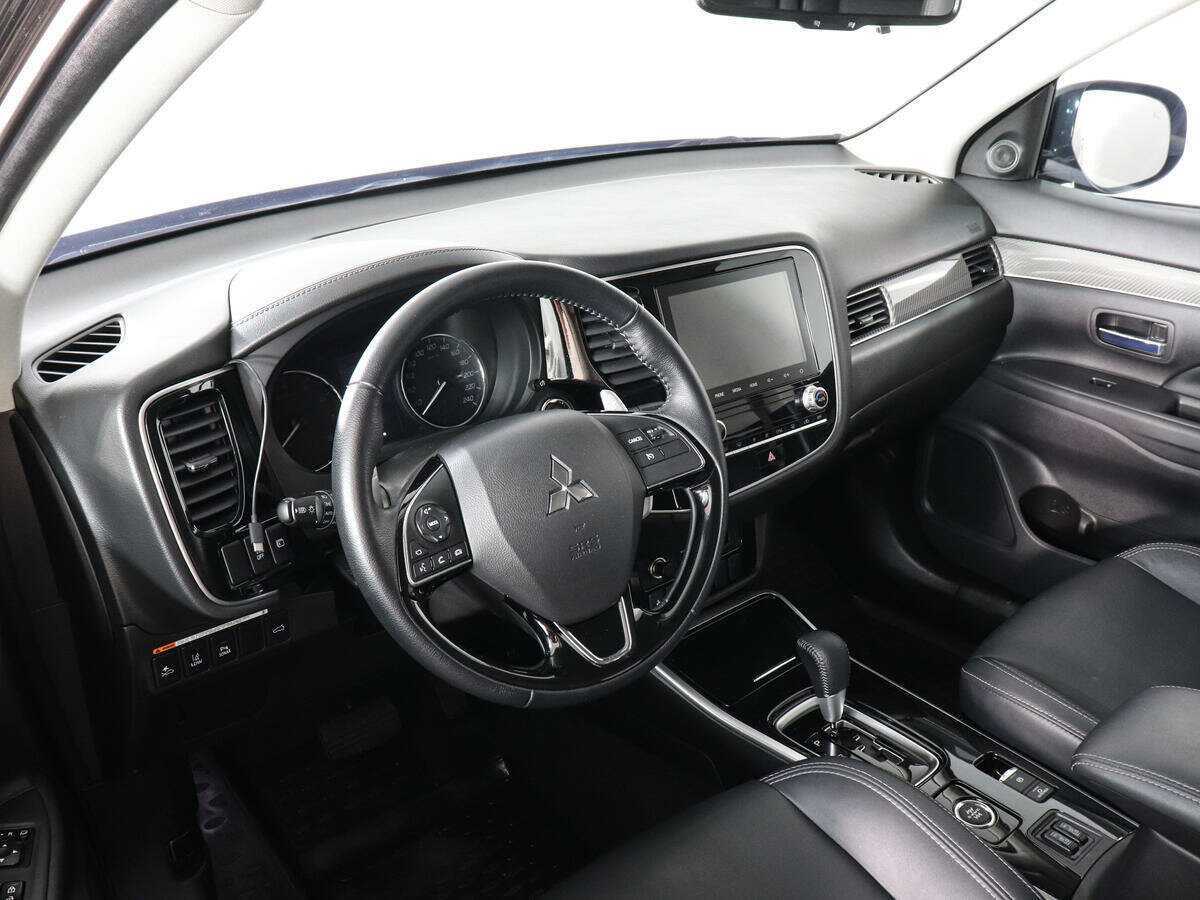 Купить Mitsubishi Outlander, 2022, 56 017 км.. Фото: #8