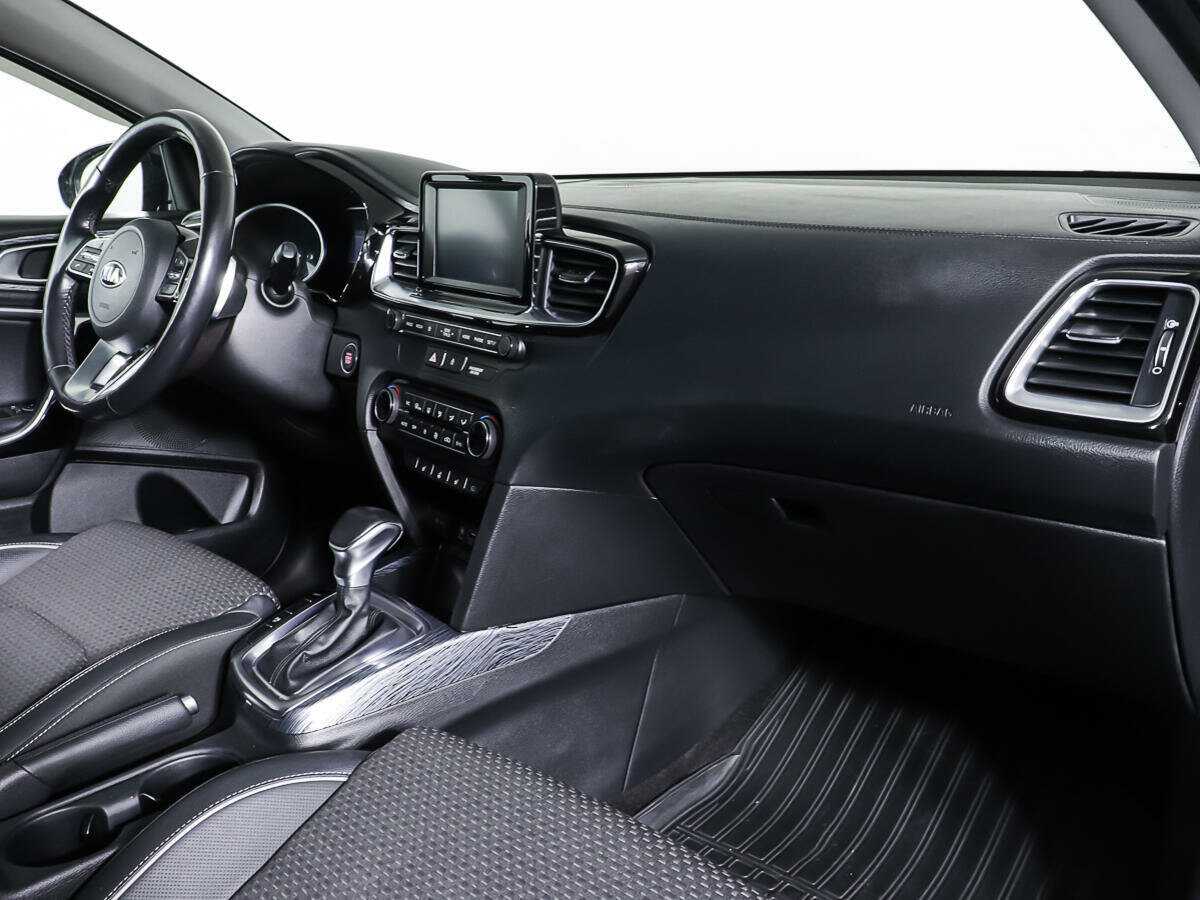 Купить Kia Ceed, 2018, 67 093 км.. Фото: #7