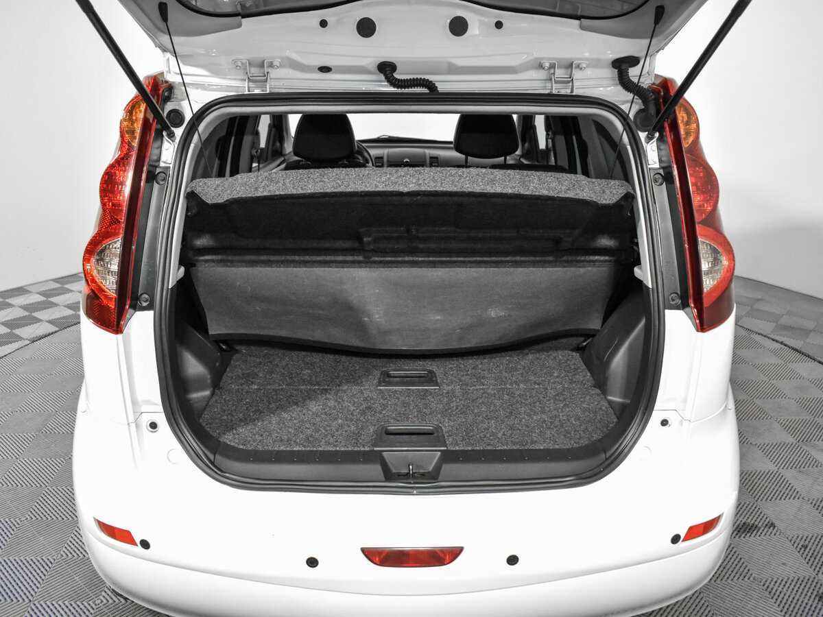 Купить Nissan Note, 2013, 120 841 км.. Фото: #19