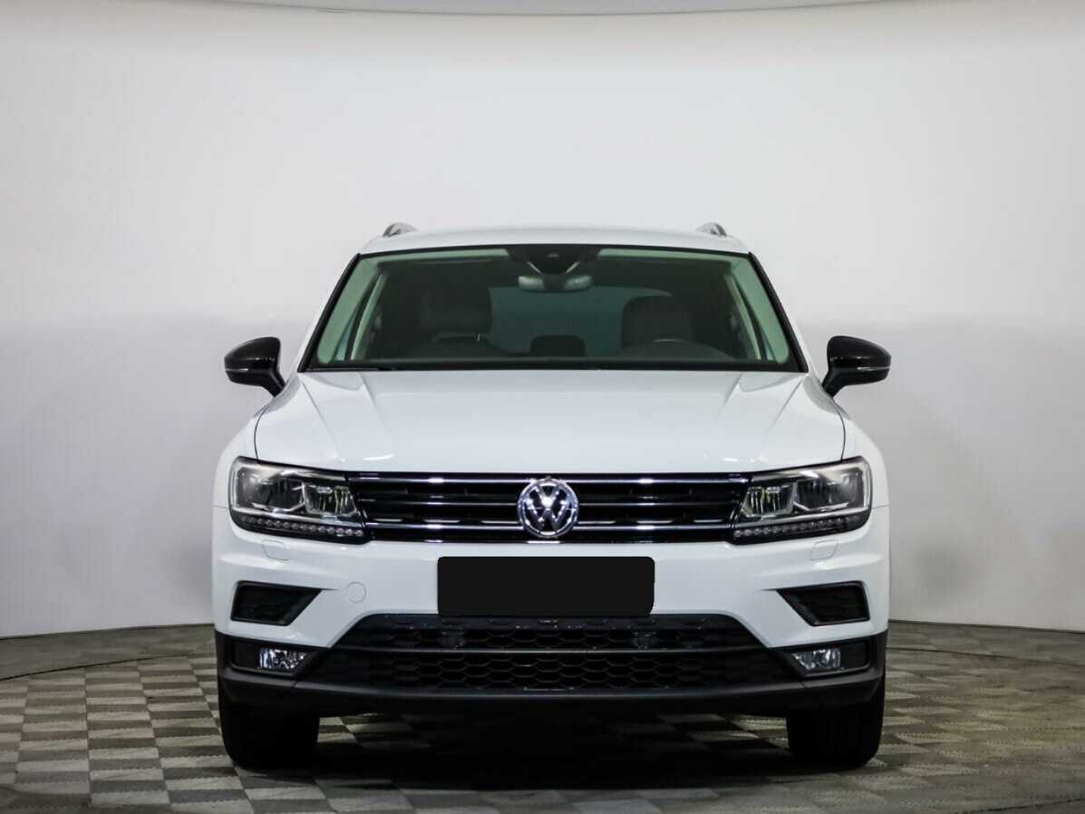Купить Volkswagen Tiguan, 2019, 65 669 км.. Посмотреть фото