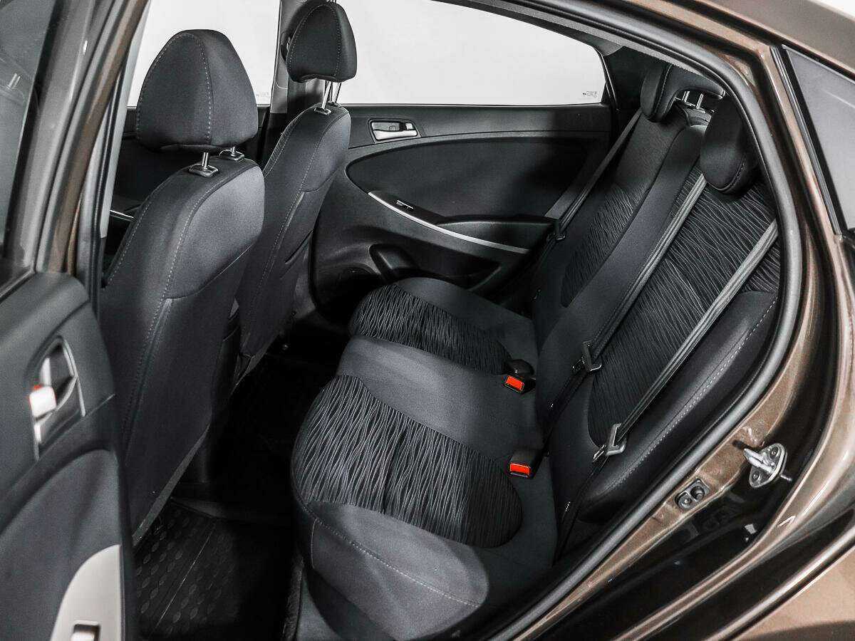 Купить Hyundai Solaris, 2016, 77 286 км.. Фото: #9