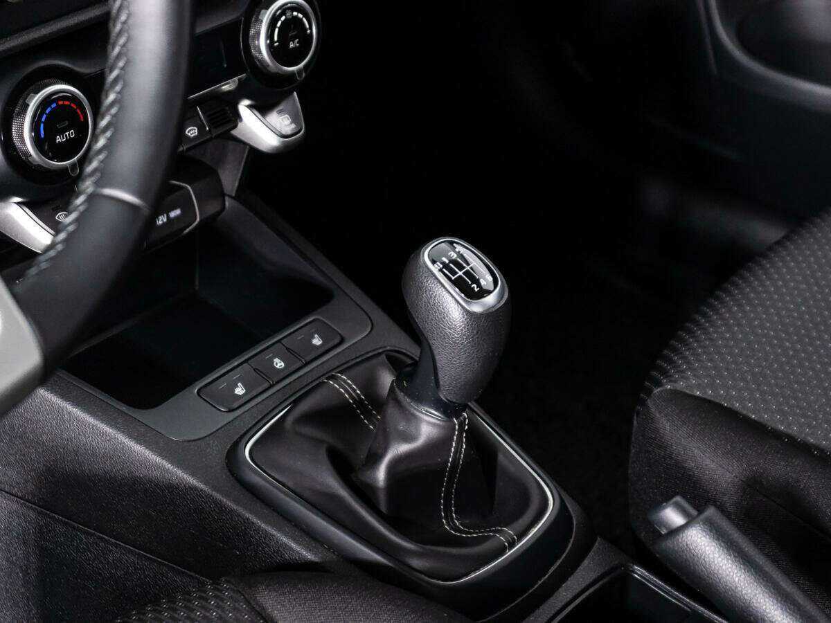 Купить Kia Rio, 2021, 125 580 км.. Фото: #15