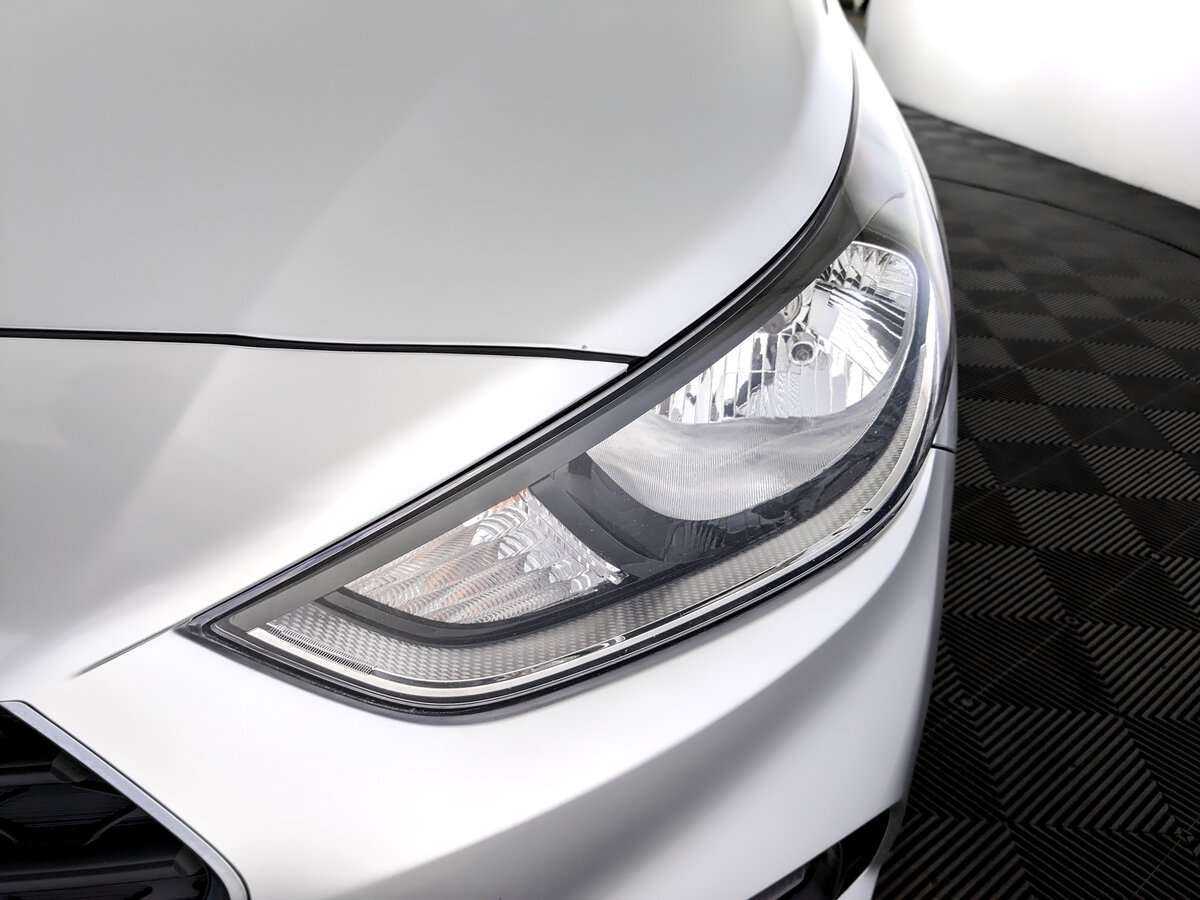 Купить Hyundai Solaris, 2018, 123 821 км.. Фото: #16