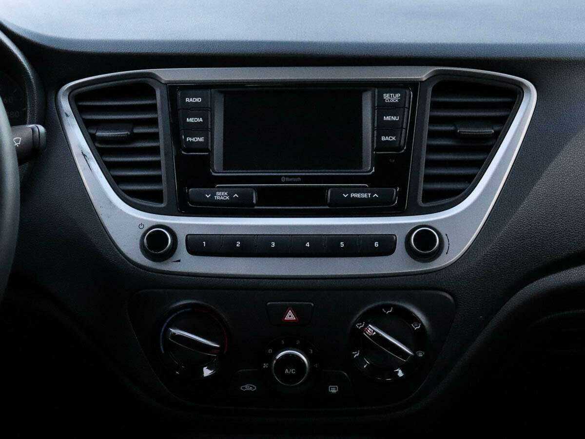 Купить Hyundai Solaris, 2018, 265 648 км.. Фото: #10