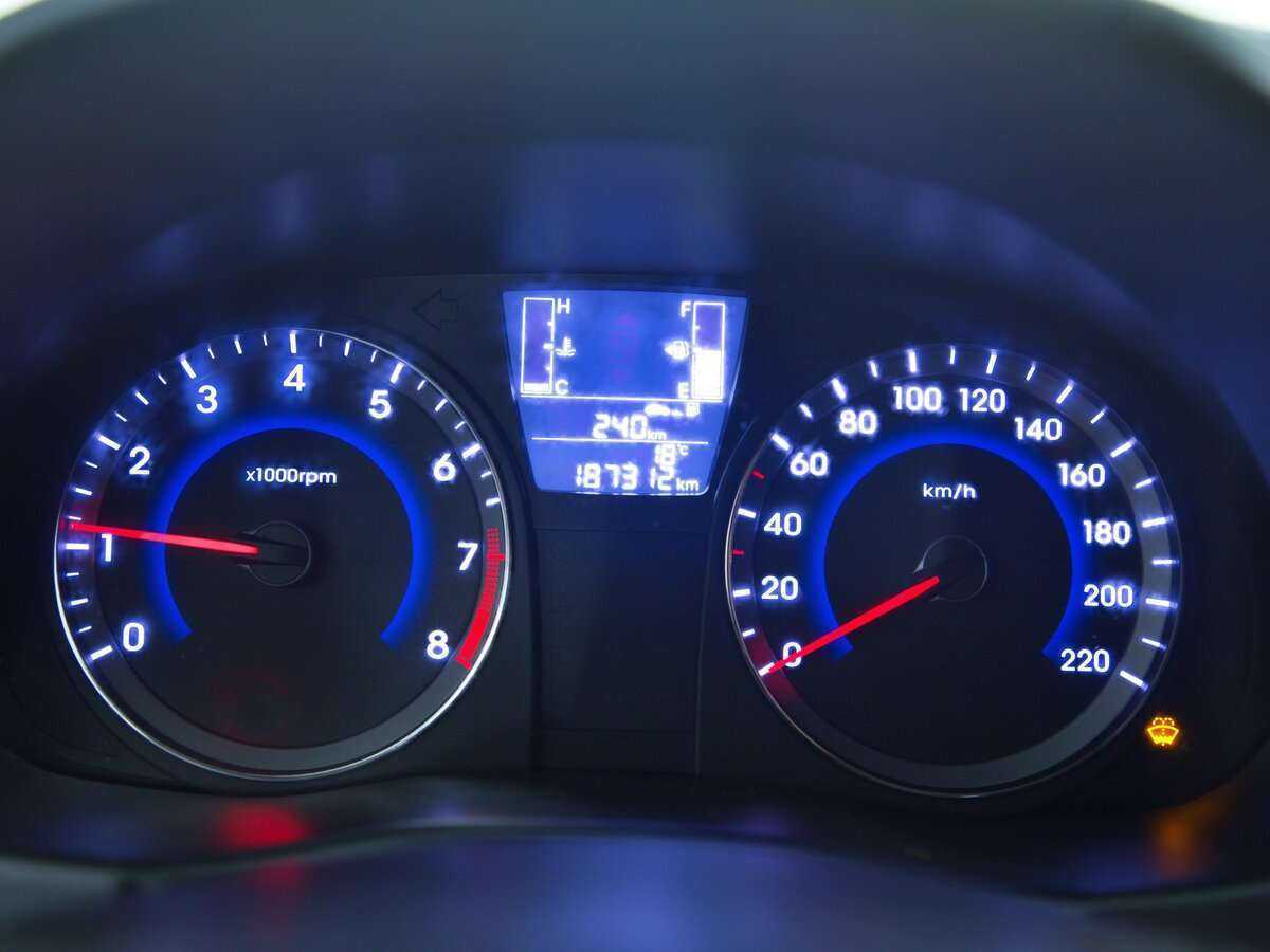 Купить Hyundai Solaris, 2015, 187 312 км.. Фото: #13