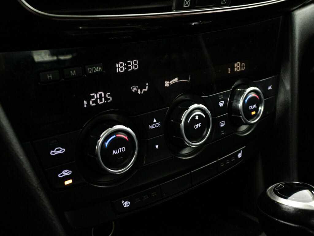 Купить Mazda 6, 2014, 113 396 км.. Фото: #16