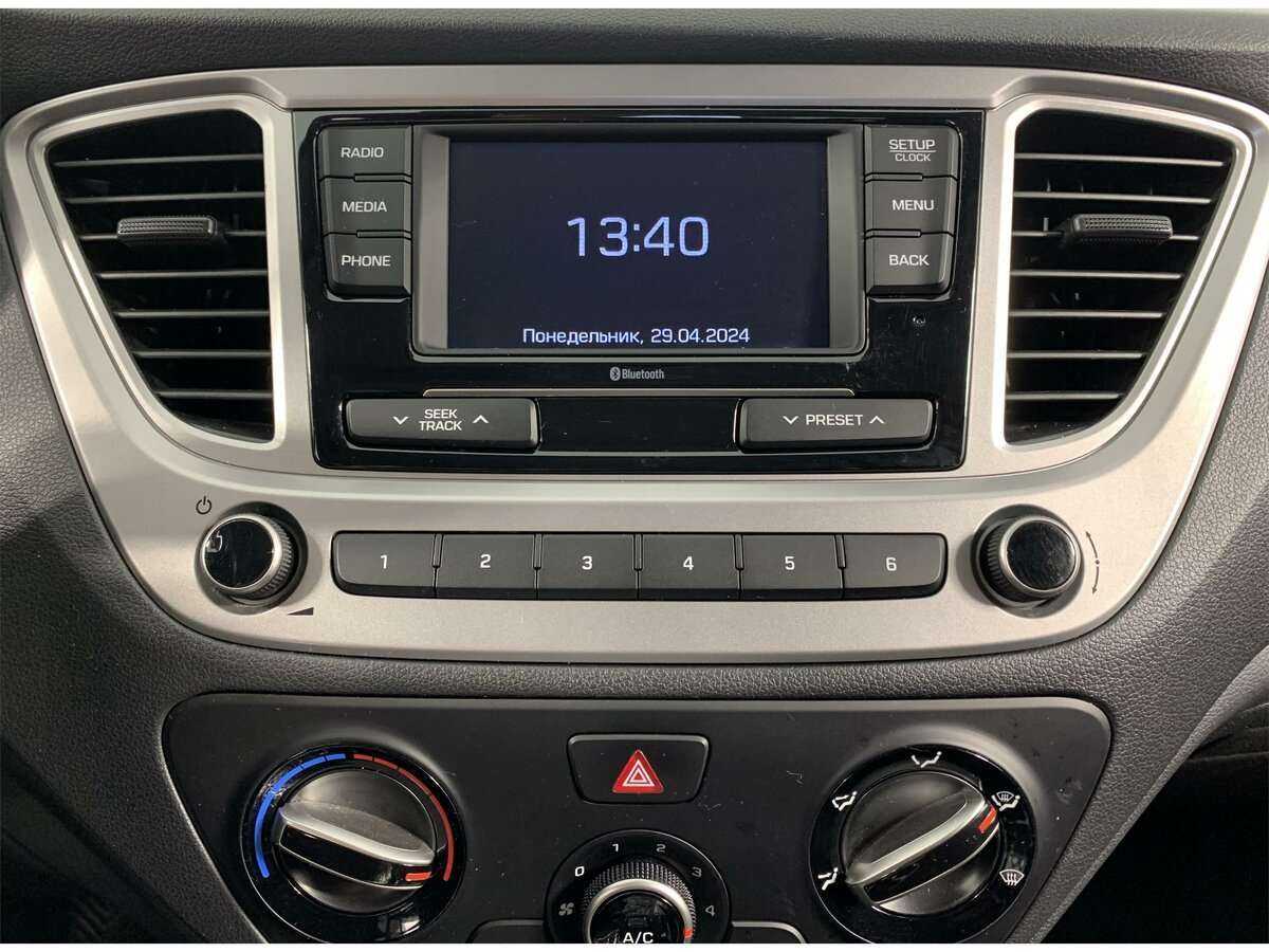 Купить Hyundai Solaris, 2019, 126 048 км.. Фото: #11