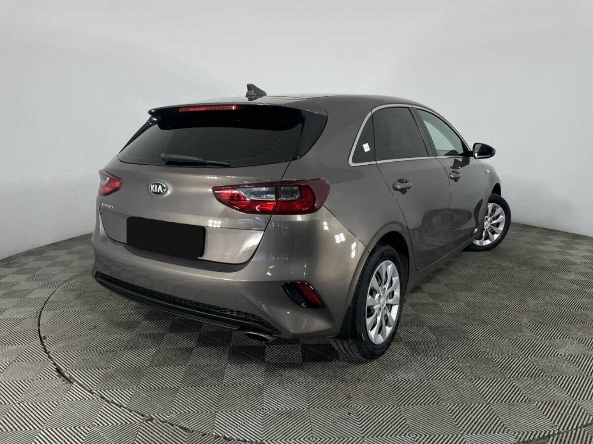 Купить Kia Ceed, 2018, 108 277 км.. Фото: #5