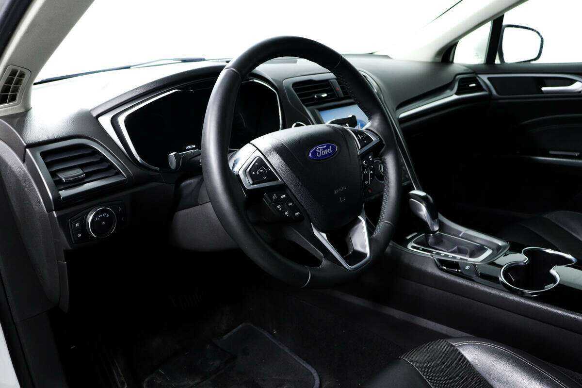 Купить Ford Mondeo, 2016, 113 613 км.. Фото: #12