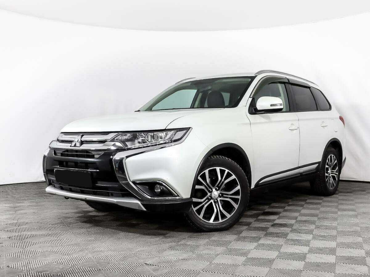 Купить Mitsubishi Outlander, 2016, 117 437 км.. Фото: #0