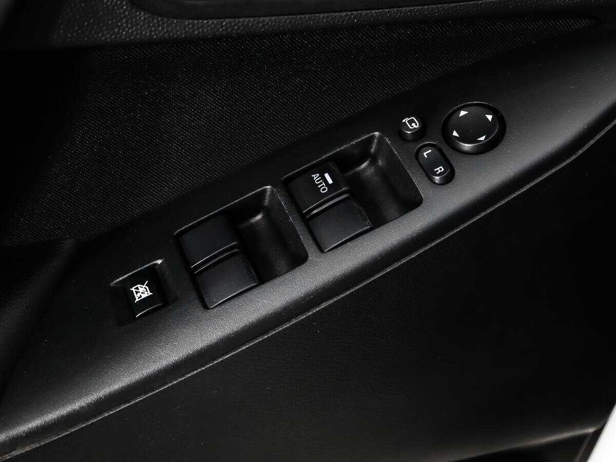 Купить Mazda 3, 2013, 177 272 км.. Фото: #12