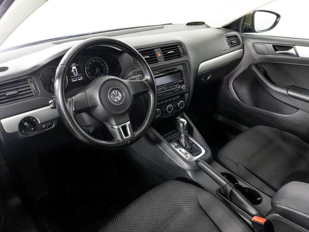 Купить Volkswagen Jetta, 2012, 143 673 км.. Фото: #10