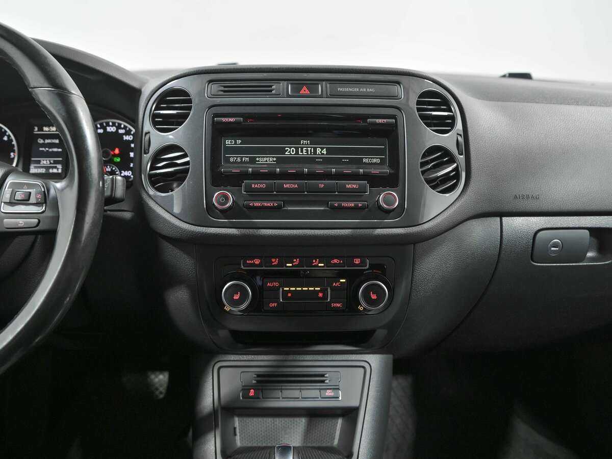Купить Volkswagen Tiguan, 2013, 231 193 км.. Фото: #9