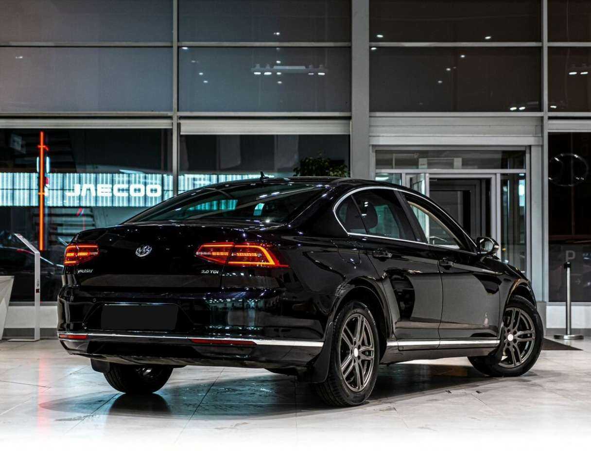 Купить Volkswagen Passat, 2017, 161 748 км.. Фото: #2