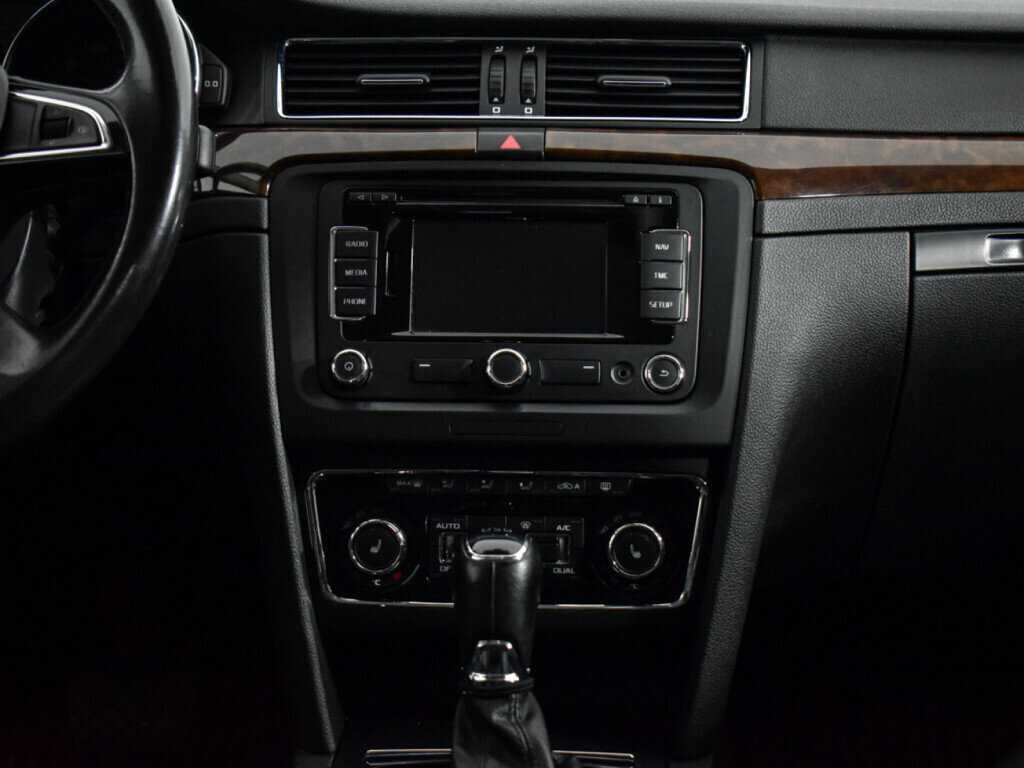 Купить Skoda Superb, 2013, 209 695 км.. Фото: #11