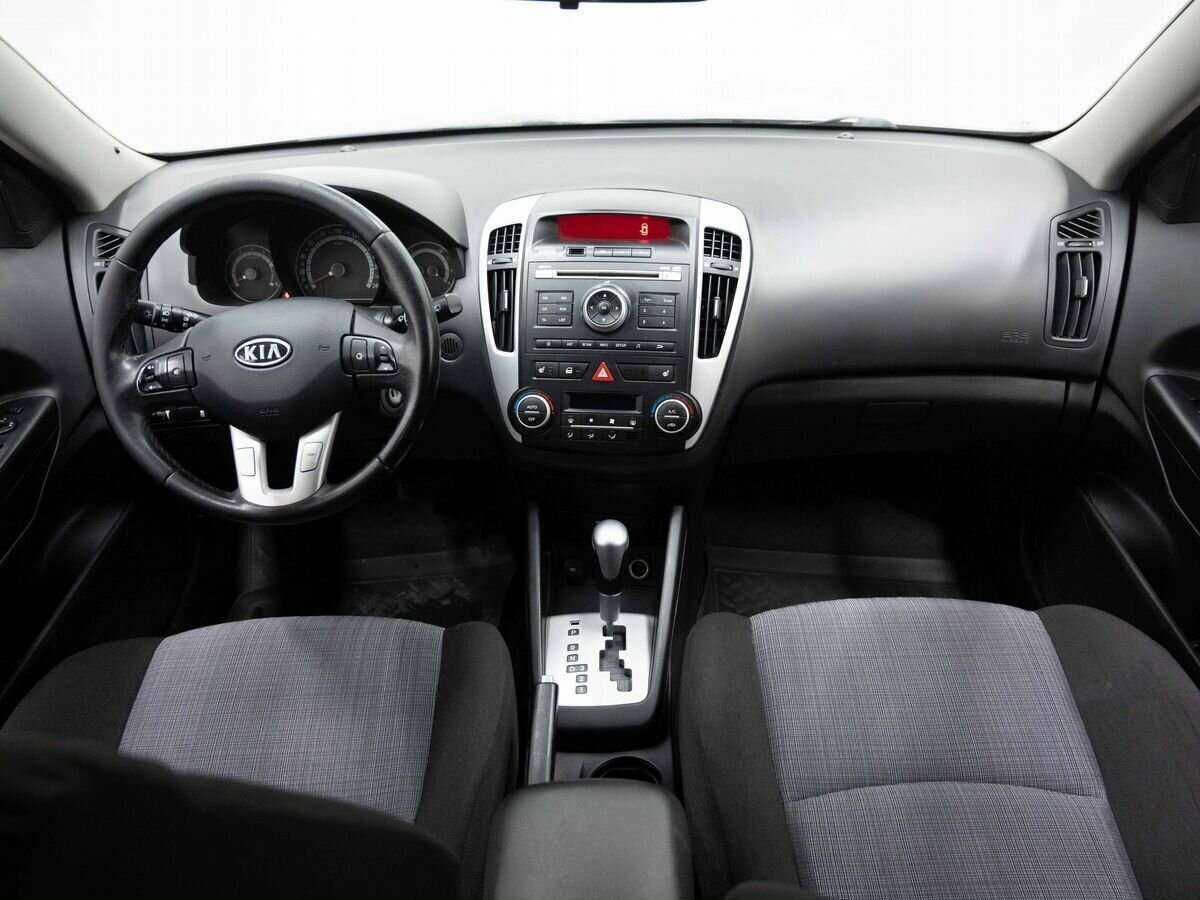 Купить Kia Ceed, 2012, 207 297 км.. Фото: #12