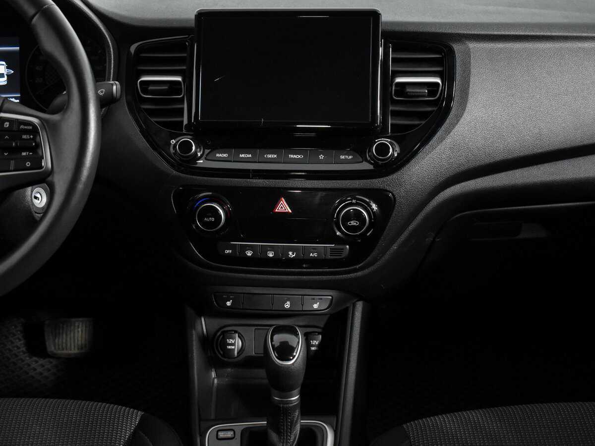 Купить Hyundai Solaris, 2020, 48 096 км.. Фото: #12