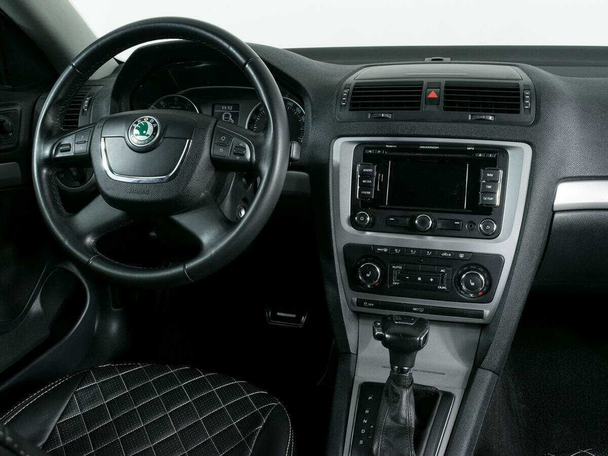 Купить Skoda Octavia, 2013, 227 457 км.. Фото: #10