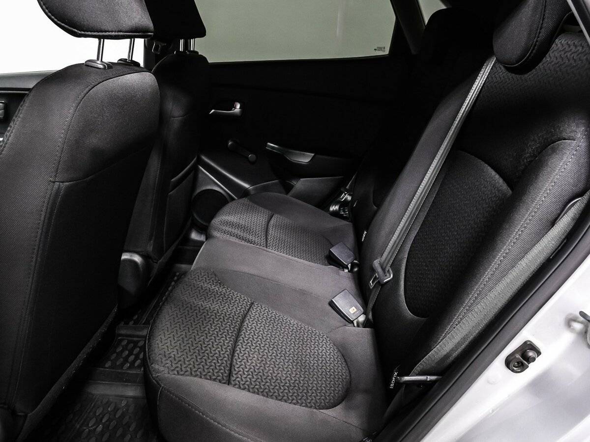 Купить Kia Rio, 2017, 91 869 км.. Фото: #11