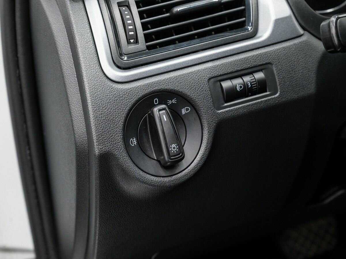 Купить Skoda Rapid, 2019, 60 000 км.. Фото: #16