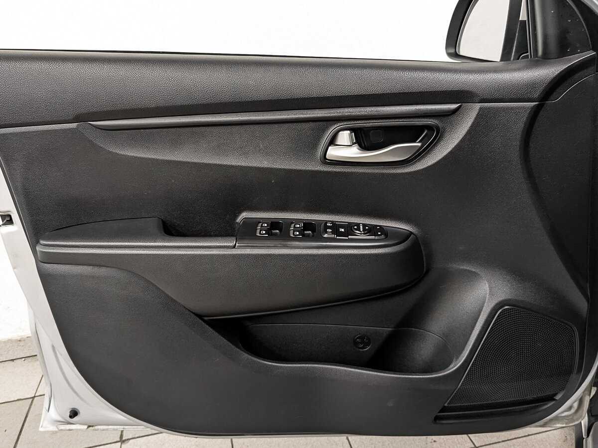 Купить Kia Rio, 2020, 160 656 км.. Фото: #18