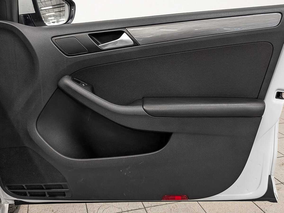 Купить Volkswagen Jetta, 2016, 51 400 км.. Фото: #24