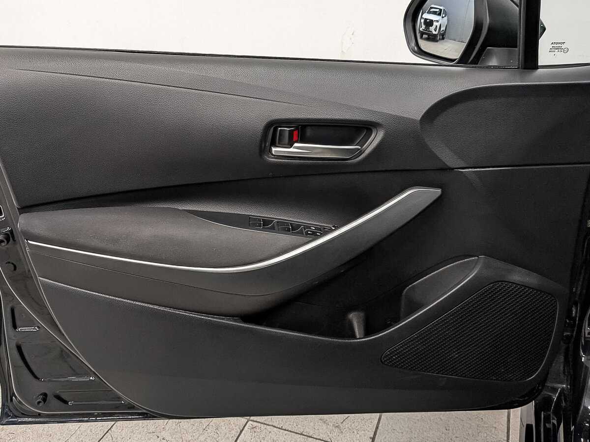 Купить Toyota Corolla, 2019, 153 258 км.. Фото: #18