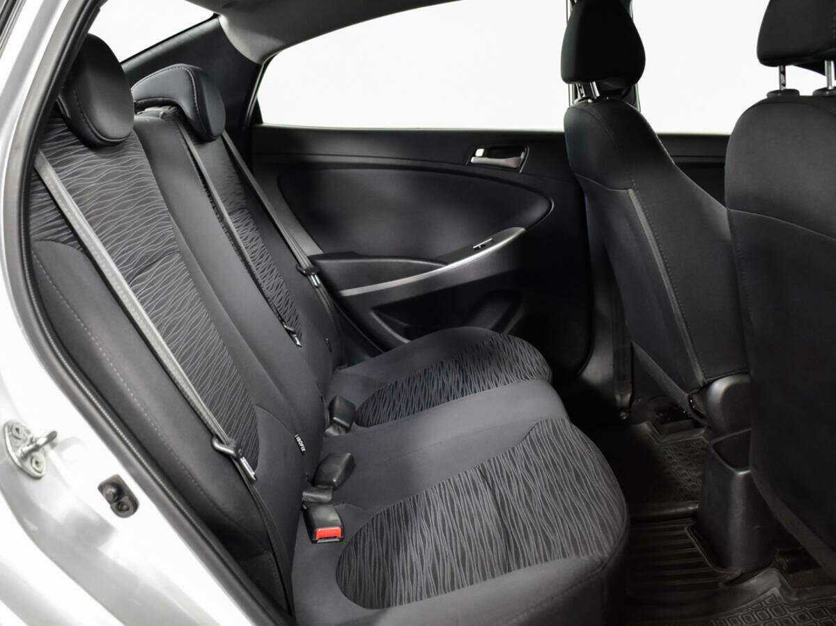 Купить Hyundai Solaris, 2015, 150 953 км.. Фото: #9