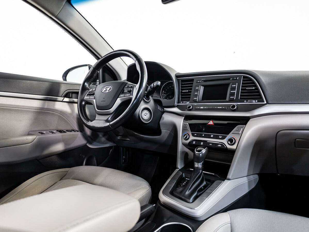 Купить Hyundai Elantra, 2018, 109 281 км.. Фото: #7